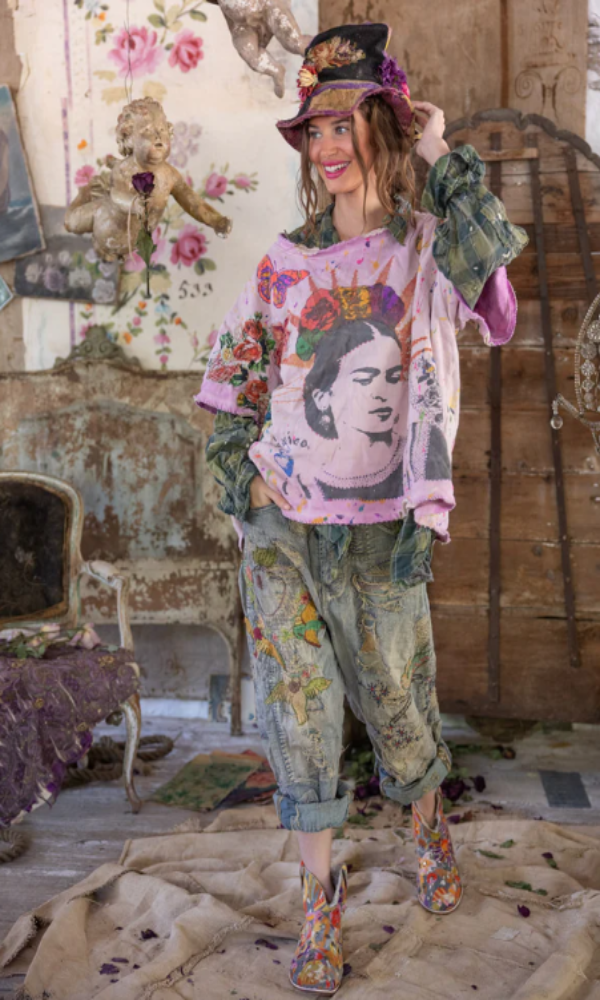 Magnolia Pearl Top 2595 - Frida del Sol Vetiver Sweatshirt - Allium Dip Dye
