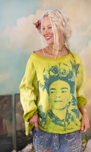 Magnolia Pearl - Frida Hermosa Sweatshirt - Sunshine