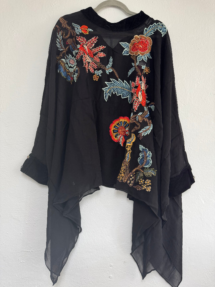 Vintage Collection -Windward Flower Shawl