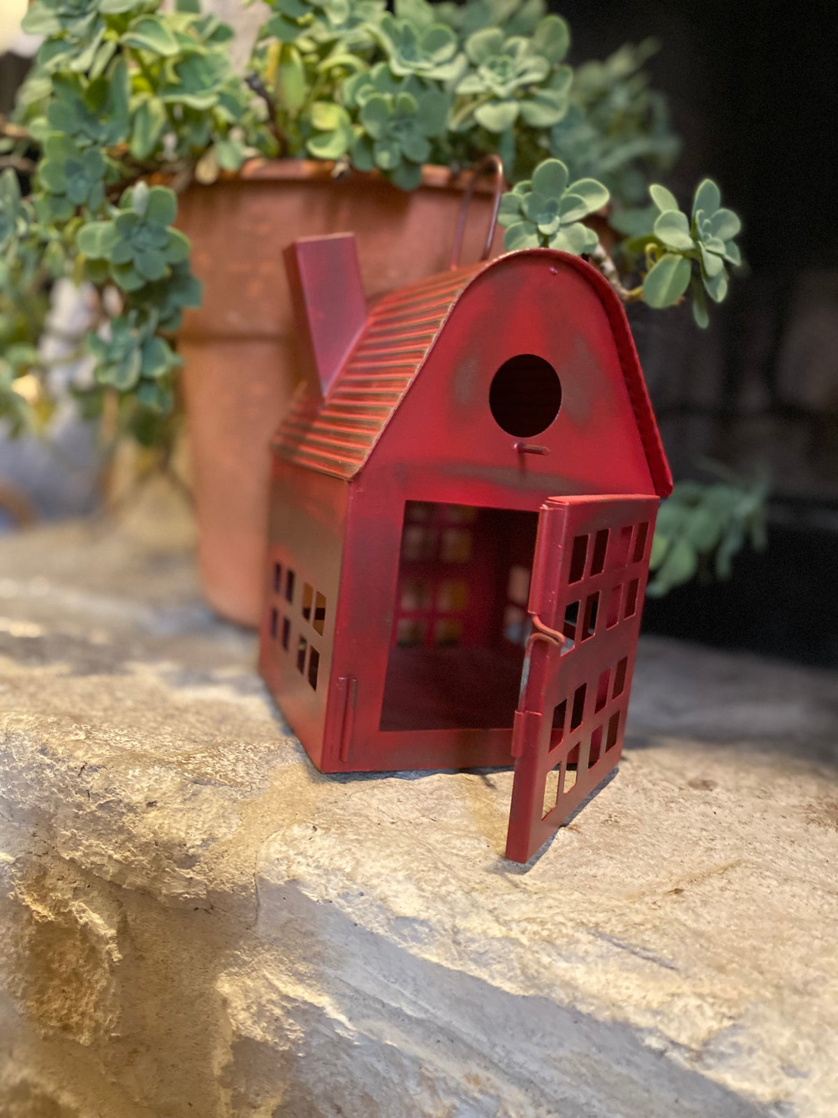 Cowgirl Kim Country Barn - Fire Engine Red