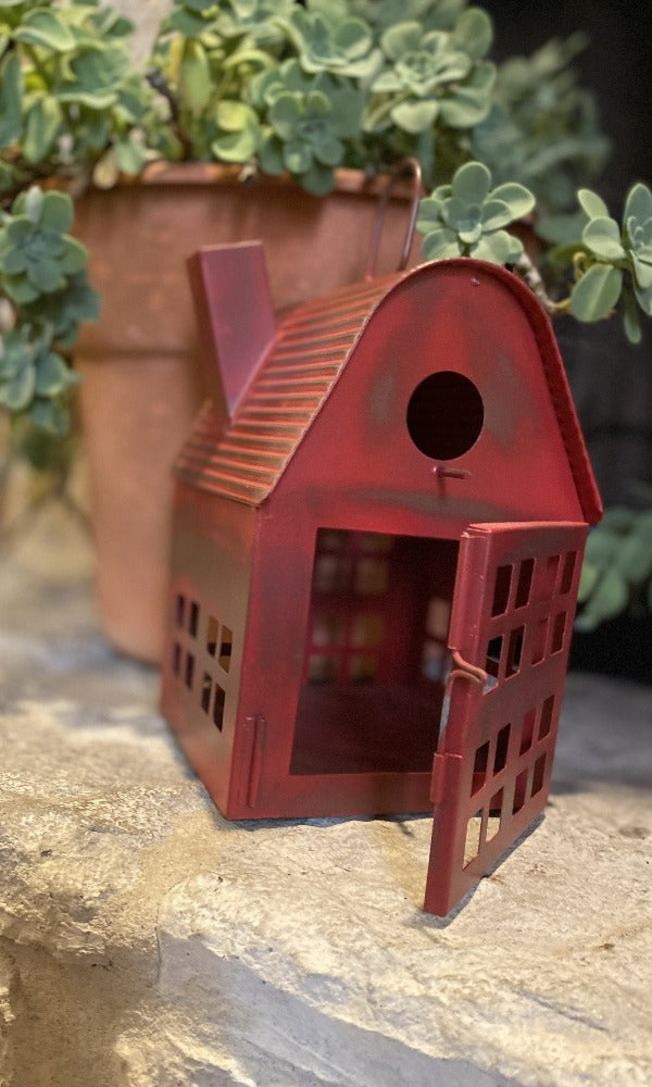 Cowgirl Kim Country Barn - Fire Engine Red