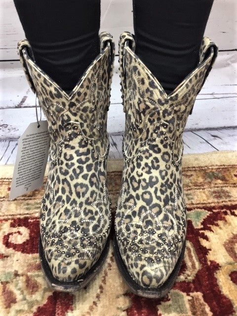 Cowgirl Kim by Lane Exclusive Saratoga Stud Leopard Shorties~ LB0411J - Cowgirl Kim