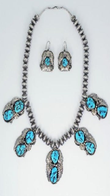 Vicki Orr  Vintage Kingman Turquoise Nugget 5 Pendant Navajo Pearl Necklace and Earring Set. - Cowgirl Kim